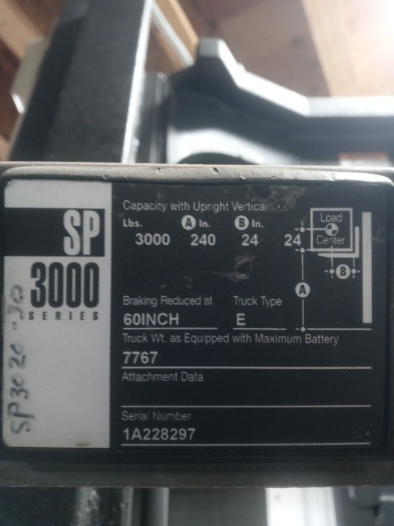 Crown Sp3000 Cherry Picker
