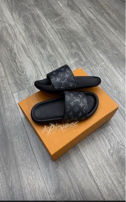 Louis Vuitton Slides