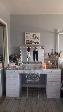 Vanity First Impression