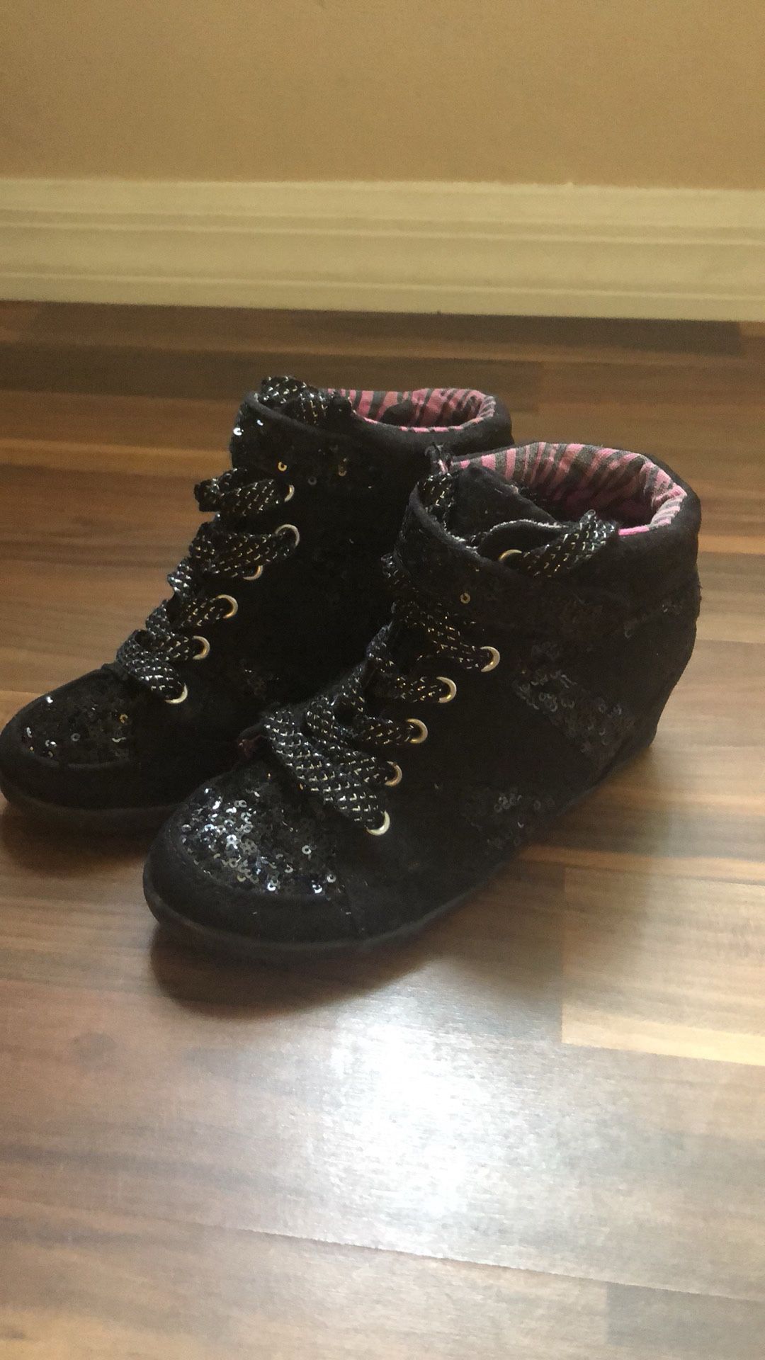 Girls Justice Boots size 1 kids black with sequins
