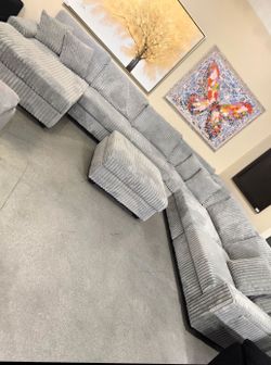 ✨️XL Sectional Sofas✨️ Furniture Queen Bedrooms, Dining Avail