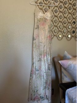 Prom dress size S white floral with bow on back, Windsor