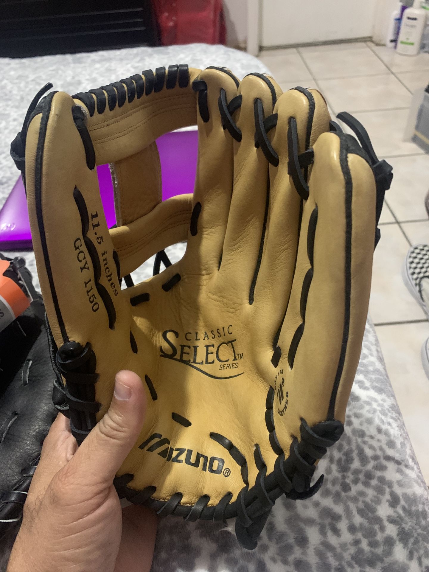 Mizuno Palm soft shortstop or any baseball glove New