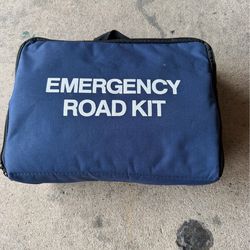 EMERGENCY ROAD KIT