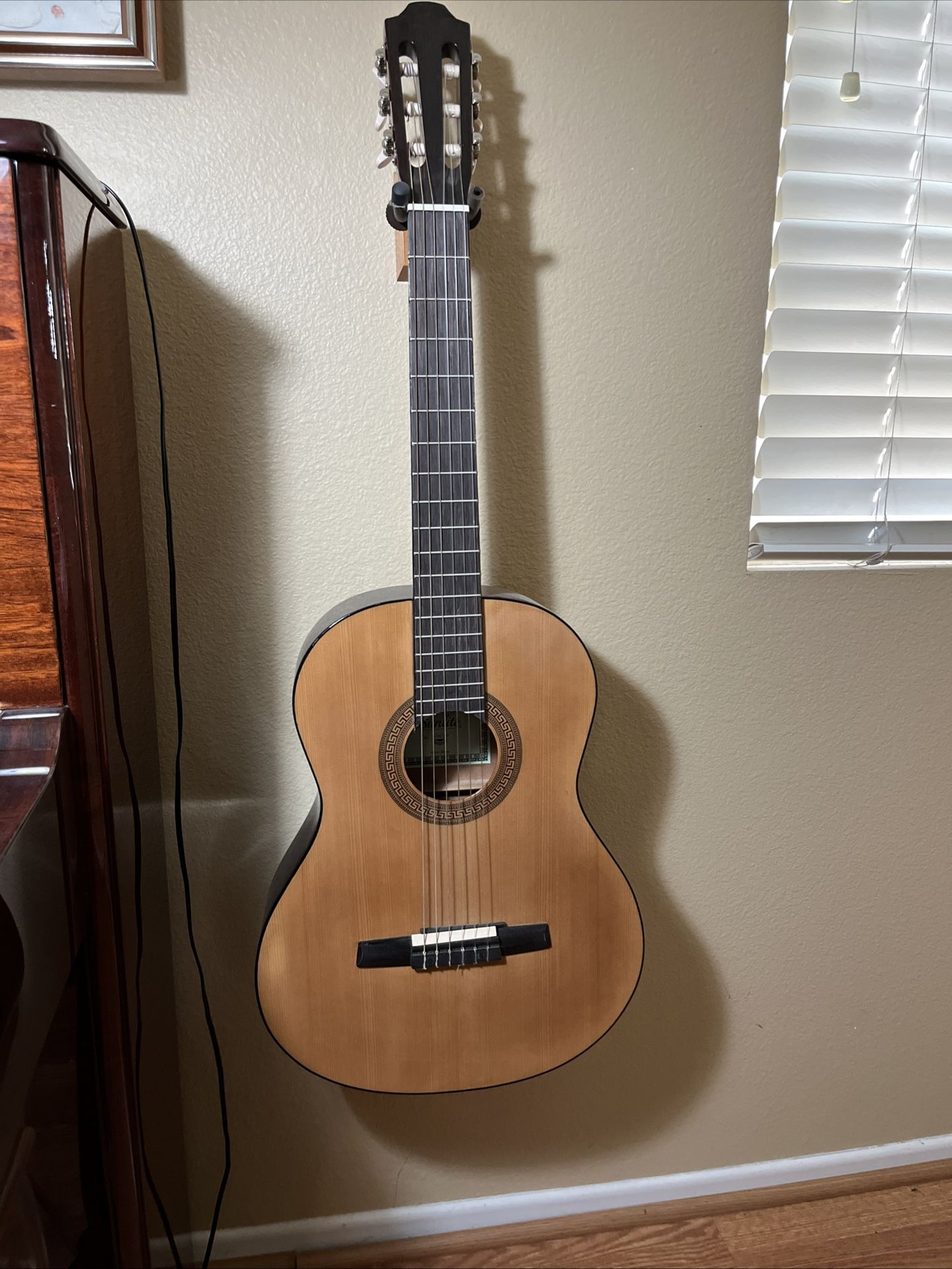 Sunlike Classical Guitar Series Select