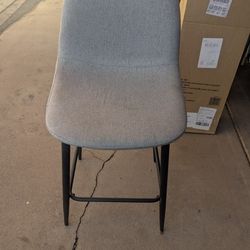 24" Seat Height Bar Stool
