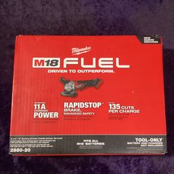 🧰🛠Milwaukee M18 FUEL Brushless 4-1/2 in./5 in. Grinder w/Paddle Switch-NEW!(Tool-Only)-$175!🧰🛠
