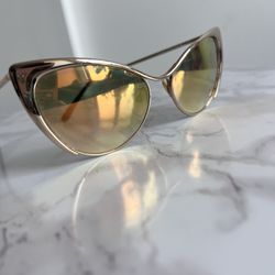 AUTHENTIC Tom Ford Nastasya Cateye Sunglasses- Gold