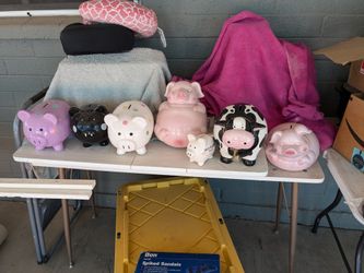 Large Piggy Banks