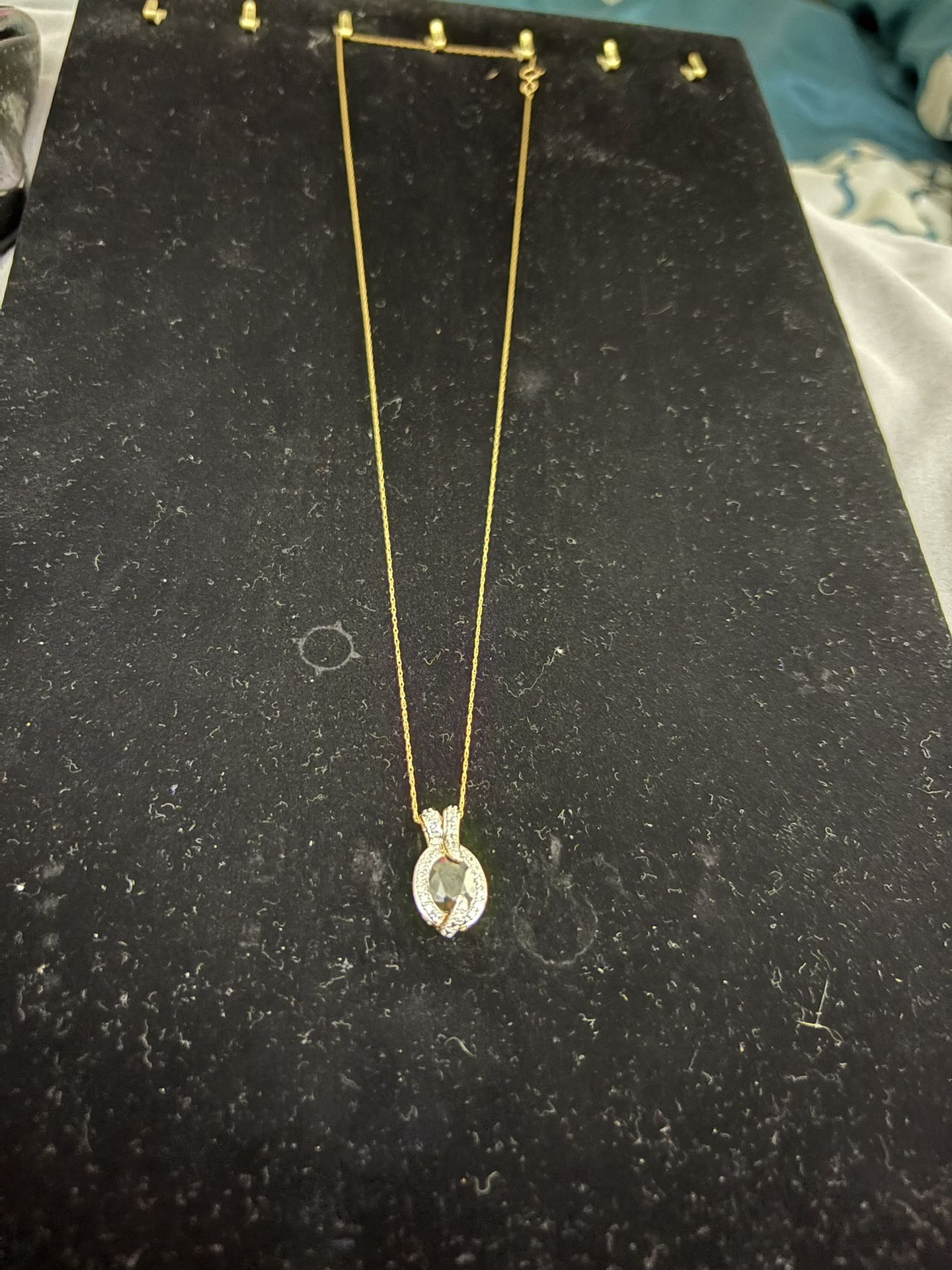 Necklace Made In 10 K Gold Length 18 Inches