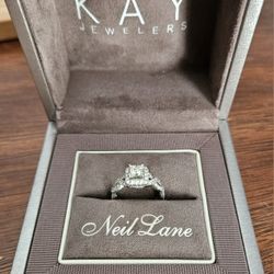 Neil Lane Engagement Ring - Princess Cut