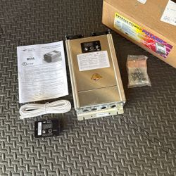 PROGRESSIVE DYNAMICS 2000W Pure Sine Wave Automatic Transfer Switch Inverter 