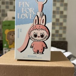 Pop Mart Auténtico  Labubu Pin For Love 
