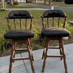 2 VINTAGE WOODEN BARS SWIVEL STOOLS DARK BROWN LEATHER CUSHIONS