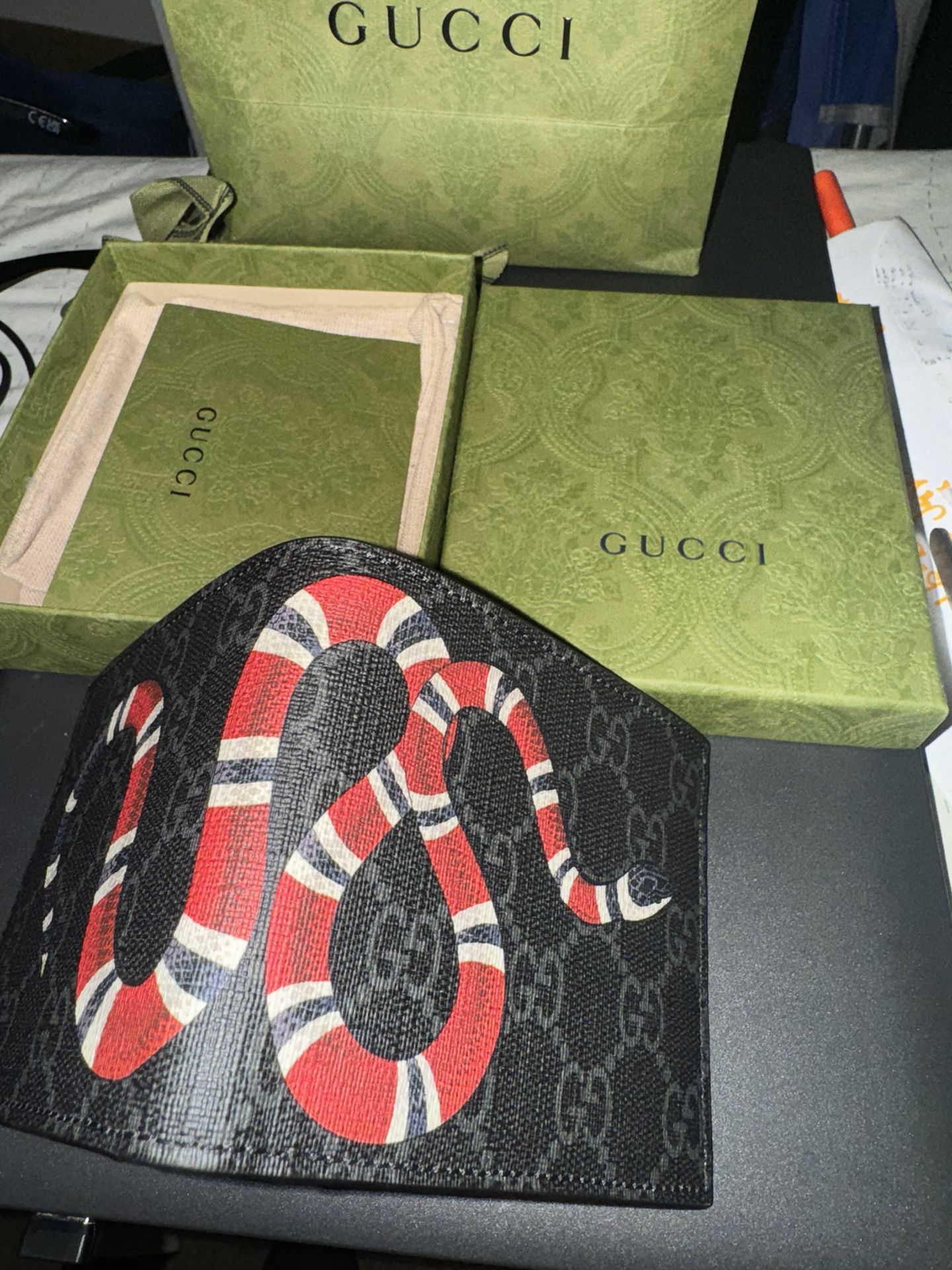 Gucci Wallet (with Receipt) 