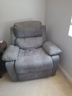 Recliner chair, clean