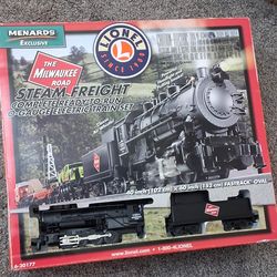 LIONEL O GUAGE FREIGHT TRAIN SET IN BOX