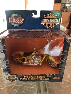 2001 Metal Maxx Harley Davidson 1:17 scale die cast & "Harley Fund" jar