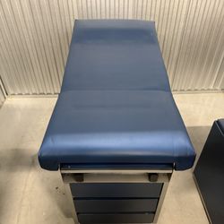 Clinic Equipment 