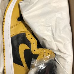 Nike Air Jordan 1 “Pollen” Size 9.5 **NEW**