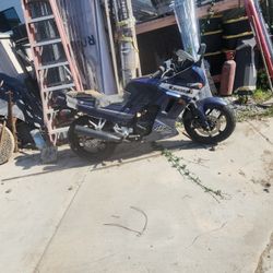 Kawasaki 250 Less Tha 700 Miles