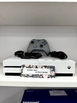 Microsoft Xbox One X Gaming Console  - Pay $1 DOWN AVAILABLE - NO CREDIT NEEDED