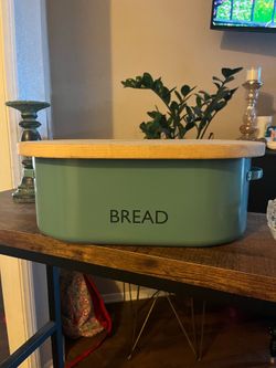 Bread box