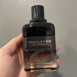 Givenchy Gentleman Edp Boisee 