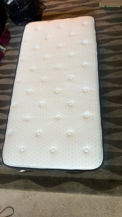 Twin Size Mattress With Pillow Top
