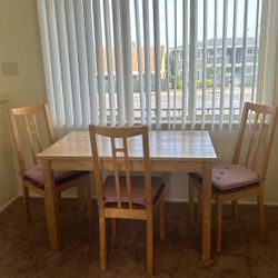 Cute Dining Set