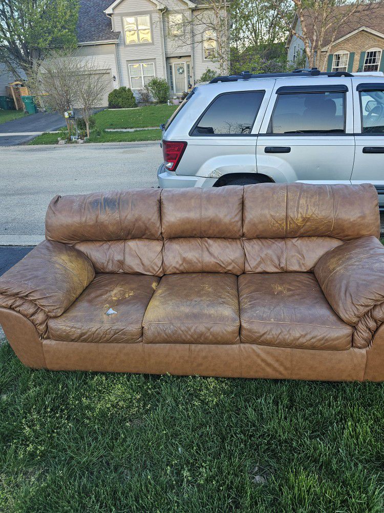 Couch. FREE