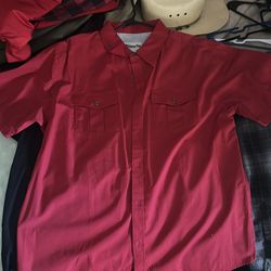 Short sleeve button up