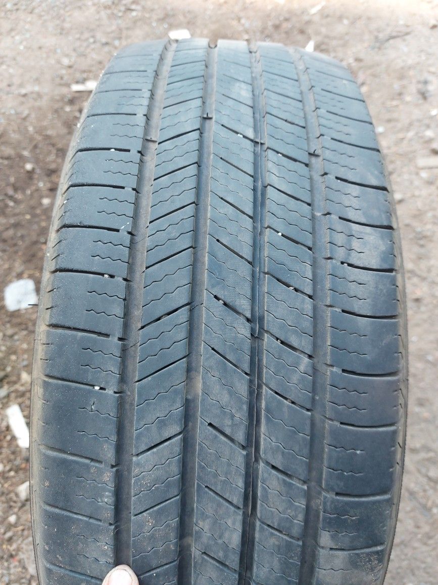 215/60/16 Used Tire