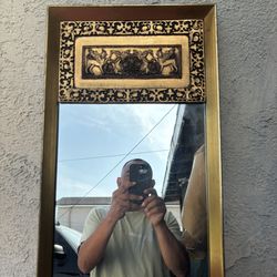 Vintage Decorative Wall Mirror – BS Creations New York 