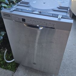 Near New Dishwasher Not working