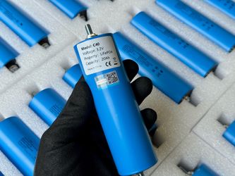 3.2V 20Ah LiFePO4 Battery 40135 Lithium Batteries/Cells