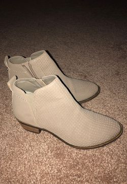 Girls ankle boots