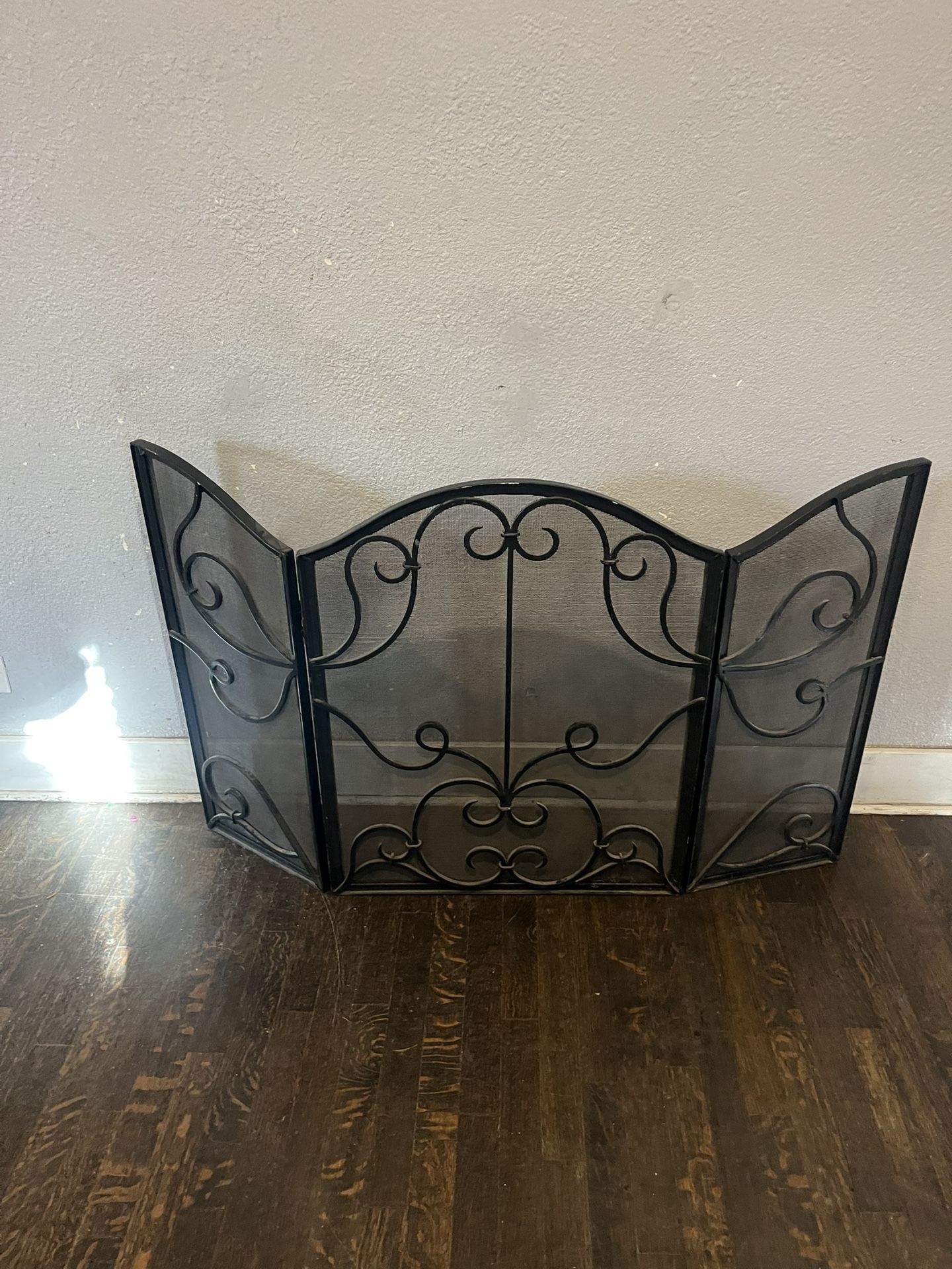 Vintage  Country Style Heavy Three Panel Black Fireplace Screen