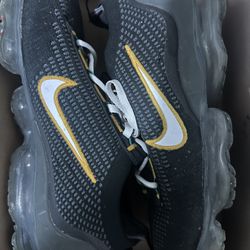 Nike Vapor maxes 