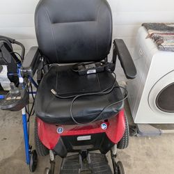 Power Chair With Charger And Cover