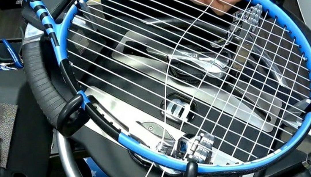 Tennis racket stringing