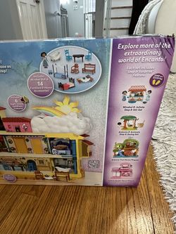 Disney Encanto Magical Madrigal House Playset with Mirabel Doll & 14  Accessories - Features Lights, Sounds & Music for Sale in Des Plaines, IL -  OfferUp