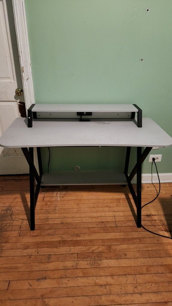 Gaming Desk Fiber/Steel