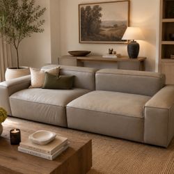 Modern Low back Love Seat (New Condition)