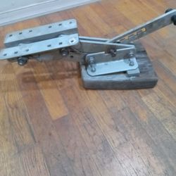 Outboard Kicker Bracket