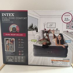 Intex Zone Control 22" Air Mattress with Electric Pump - Queen