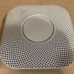 Google Nest Protect - Smoke Alarm - Smoke Detector and Carbon Monoxide Detector