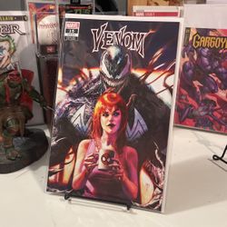 Venom #15 - Exclusive Variant