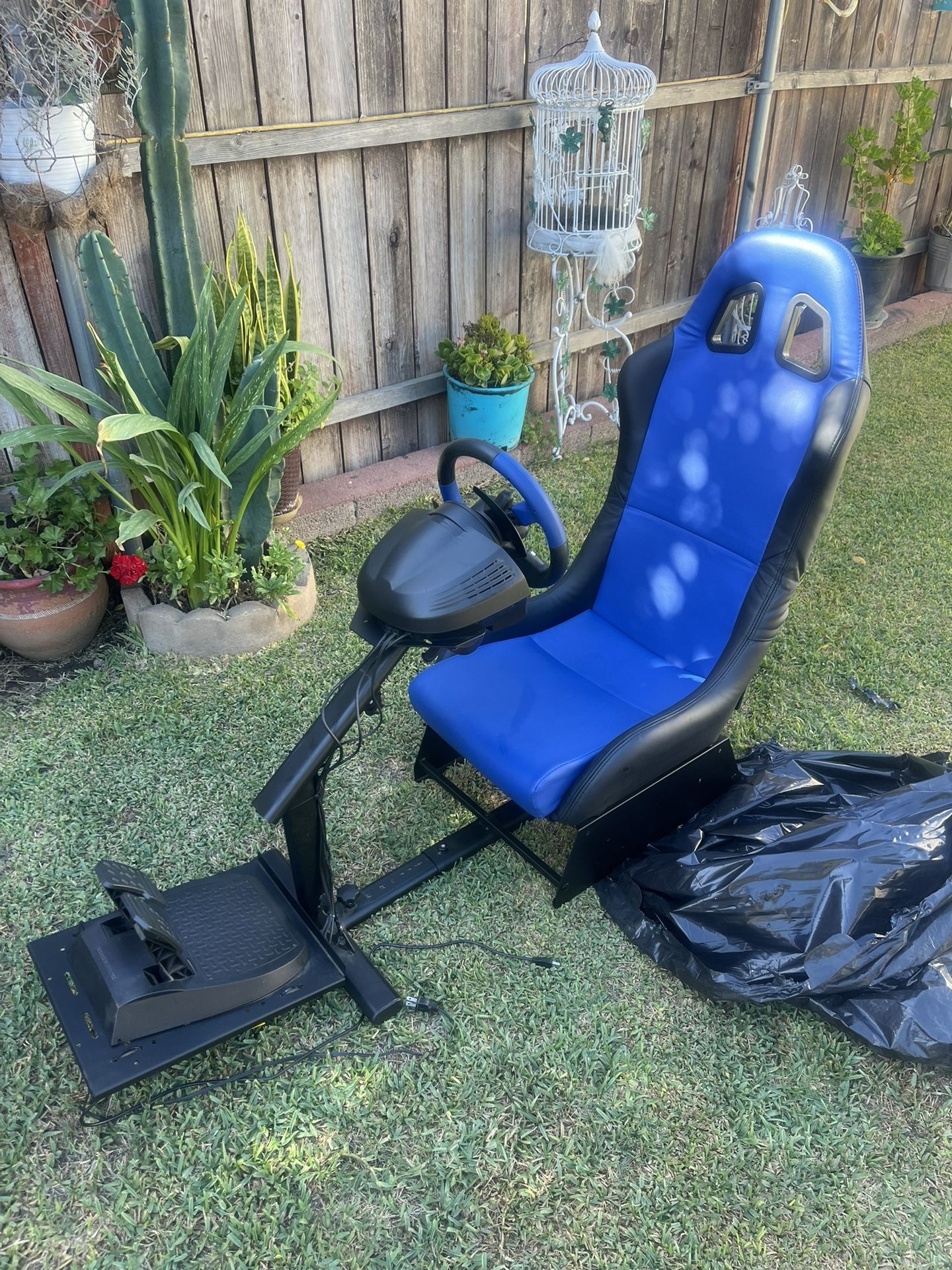 T150 Steering Wheel PS4 With Seat