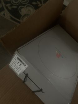 SIA Collective SIA Station And Shoe Set. Collectors Item